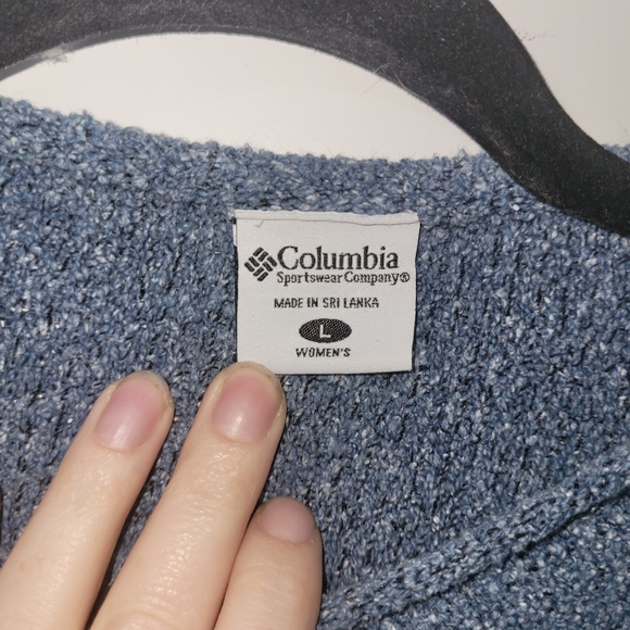 Columbia Rolled Hem Roll Neck Heathered light dusty blue sweater - Picture 3 of 5